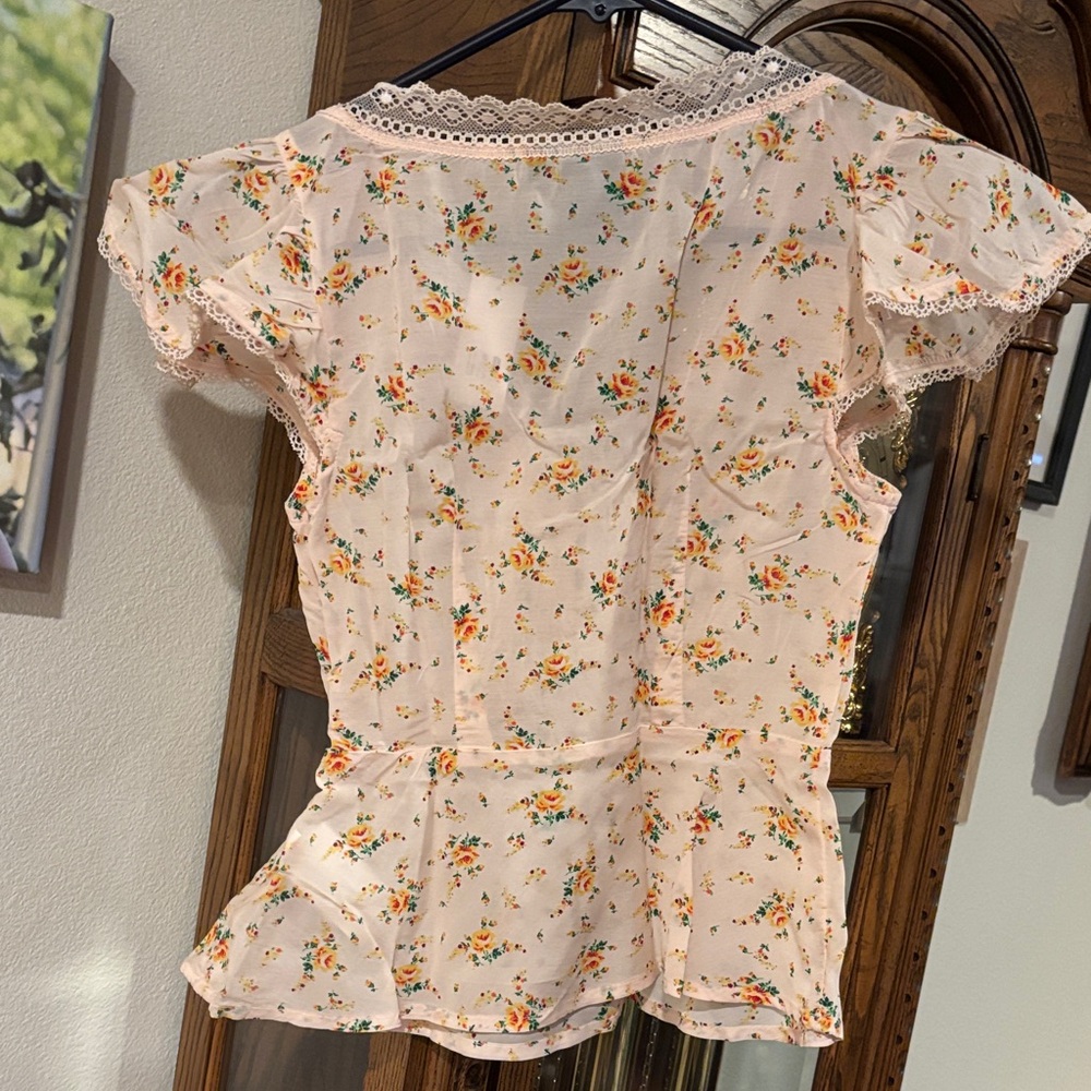 GAP Floral Lace Blouse - Cream and Orange - Picture 7 of 7
